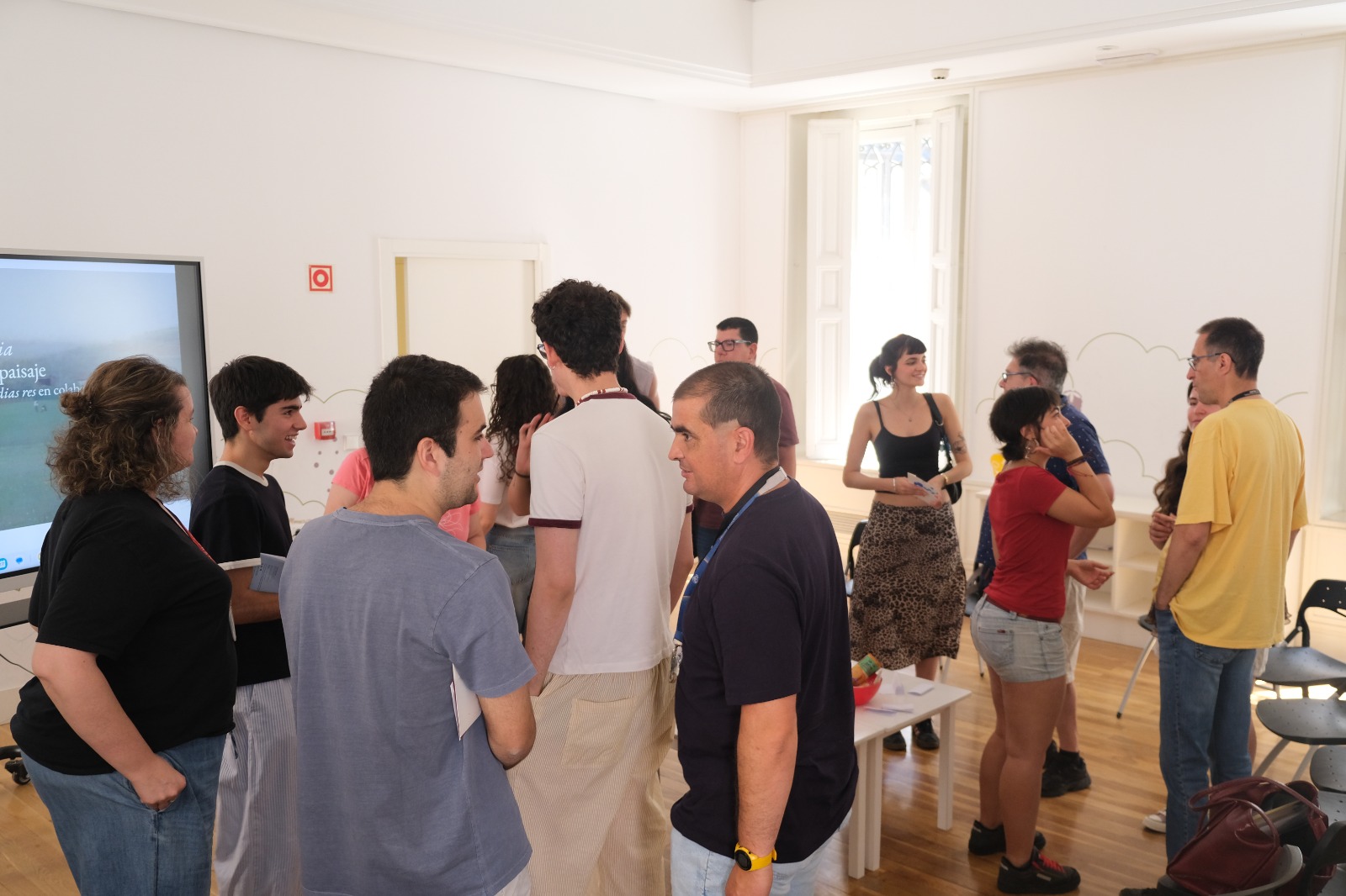Encuentro final del proyecto Correspondencia con Conciencia en el Museo del Prado, junto al grupo de Esferas en Acción y jóvenes de In Medias Res.